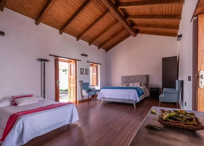 Casa Con Encanto * El Albercon